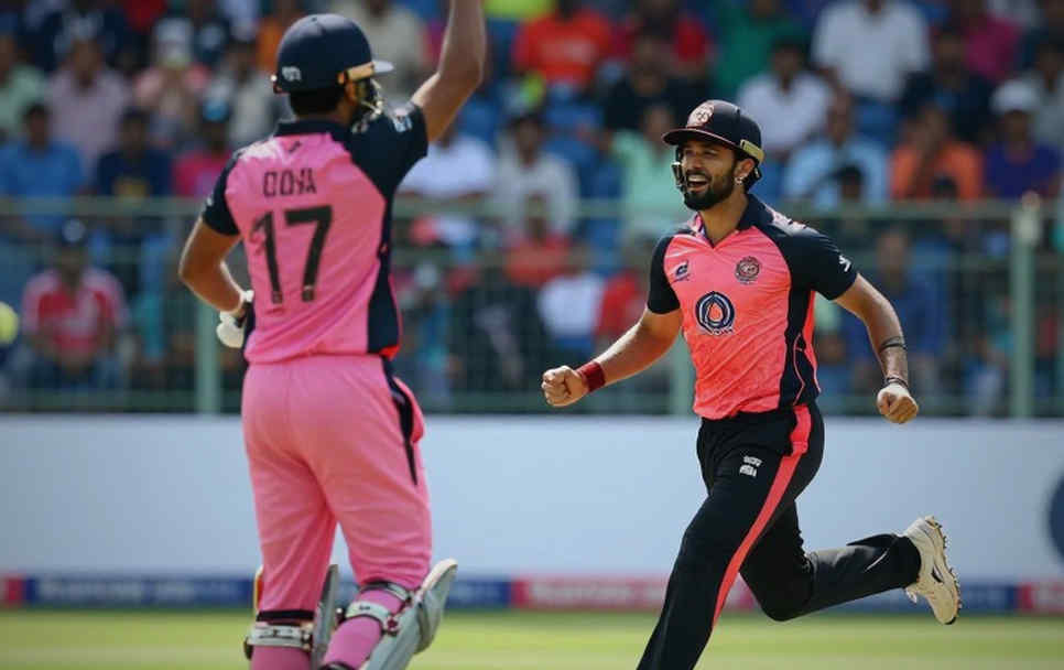 তিন ট্রফির হিসাব, একটি খালি চেয়ার: অগারকরের যুগ শেষে যে প্রশ্নগুলো বিসিসিআই এড়িয়ে গেল