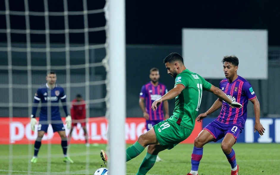 থম হায়ের লাল কার্ড ও হার্ডম্যানের 'প্রয়োজনীয় ফাউল' দাবি: রাজশাহী থেকে এক ট্রান্সফার ইনসাইডারের লেজার বিশ্লেষণ