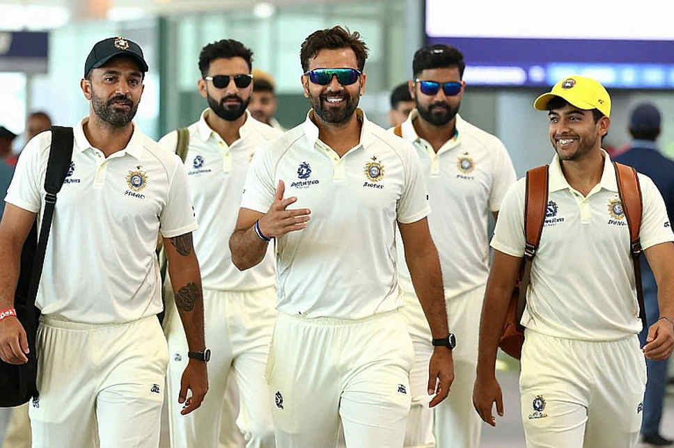 মাঠের সীমানা, পর্দার রায়: বাংলাদেশ ক্রিকেটে প্রযুক্তি ও আবেগের সন্ধিক্ষণ মাঠের সীমানা, পর্দার রায়: বাংলাদেশ ক্রিকেটে প্রযুক্তি ও আবেগের সন্ধিক্ষণ