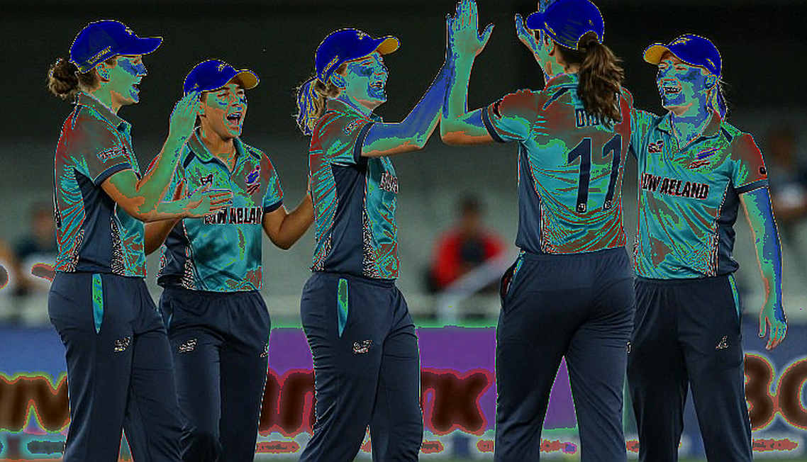 জ্বরের ছায়ায় স্পিনের ভারসাম্য: আবু Dhabi-তে বাংলাদেশের প্রথম পরীক্ষা